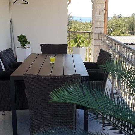 Apartmani Samanta Vir Exteriér fotografie